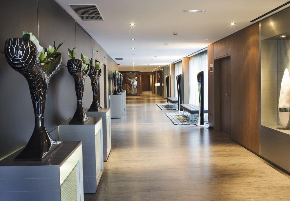 Ac Hotel Atocha By Marriott Madrid Luaran gambar