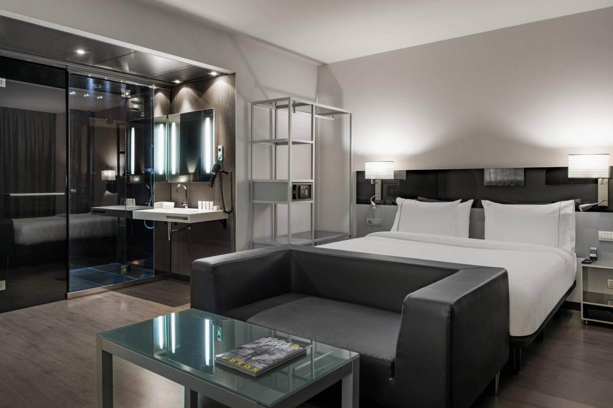 Ac Hotel Atocha By Marriott Madrid Luaran gambar