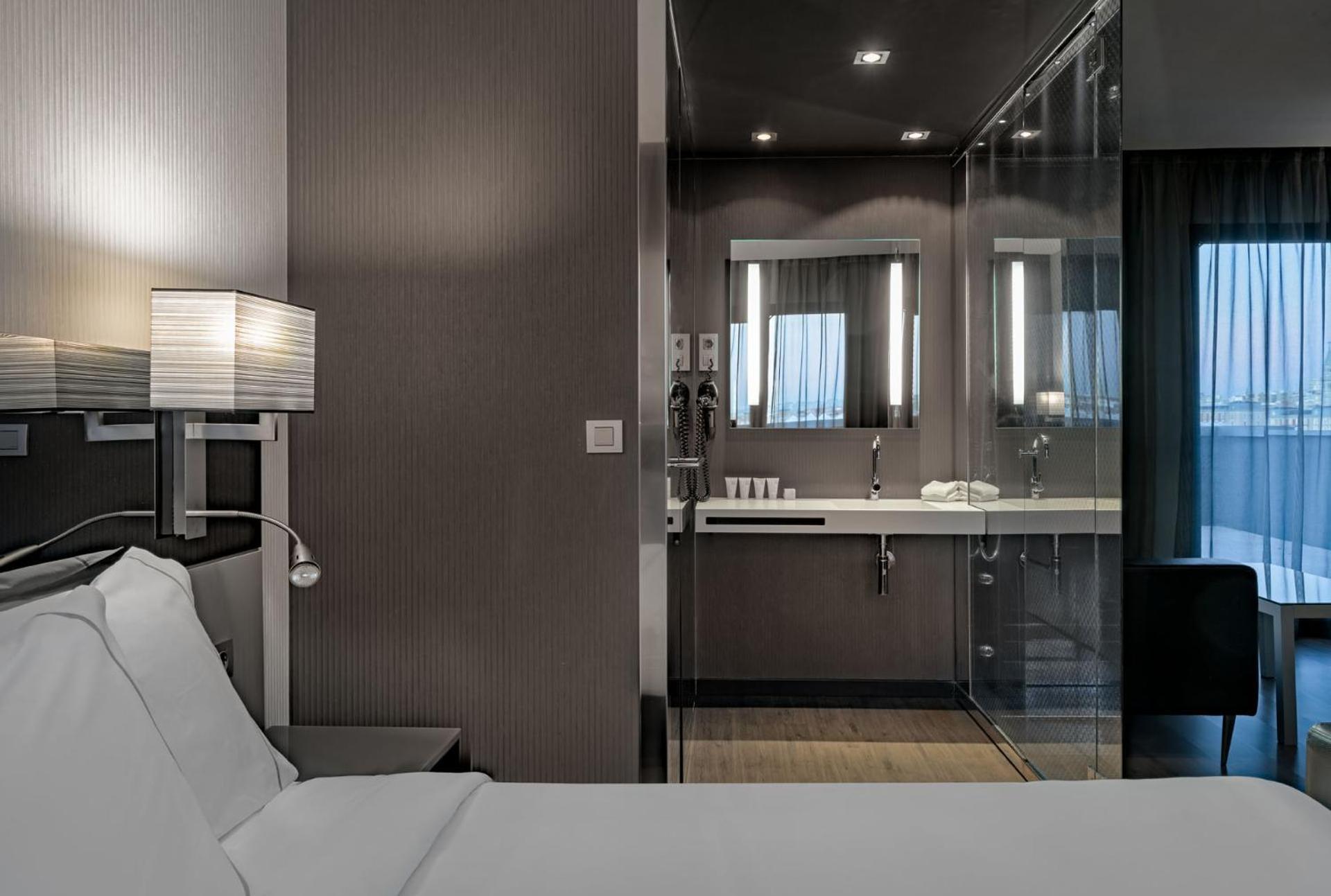 Ac Hotel Atocha By Marriott Madrid Luaran gambar